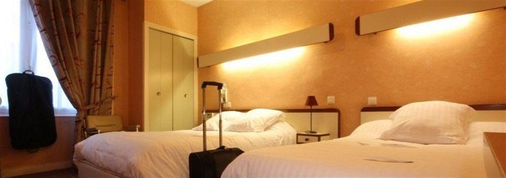Hotel Le Petit Billot Vitré Eksteriør billede