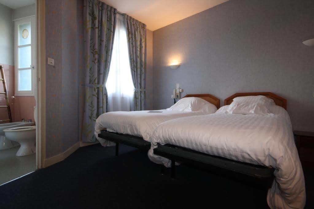 Hotel Le Petit Billot Vitré Eksteriør billede