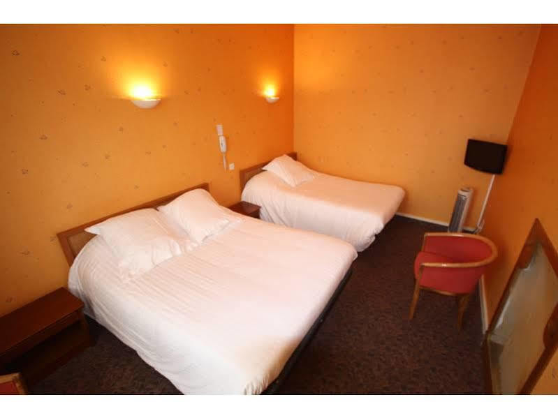Hotel Le Petit Billot Vitré Eksteriør billede